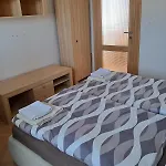 Spacious 3 Bedroom Apartment Prievidza Center For 5 Guests 4 Balconies Near Bojnice * Prievidza