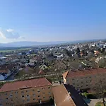 Spacious 3br In Center For 5 Floor River View With 4 Balconies Near Bojnice Apartment *
